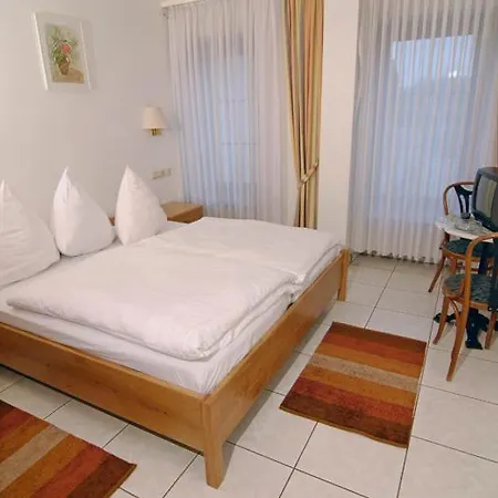 ホテル Zewener Hof - Garni トリーア