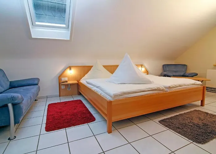 Hotel Zewener Hof - Garni 2*